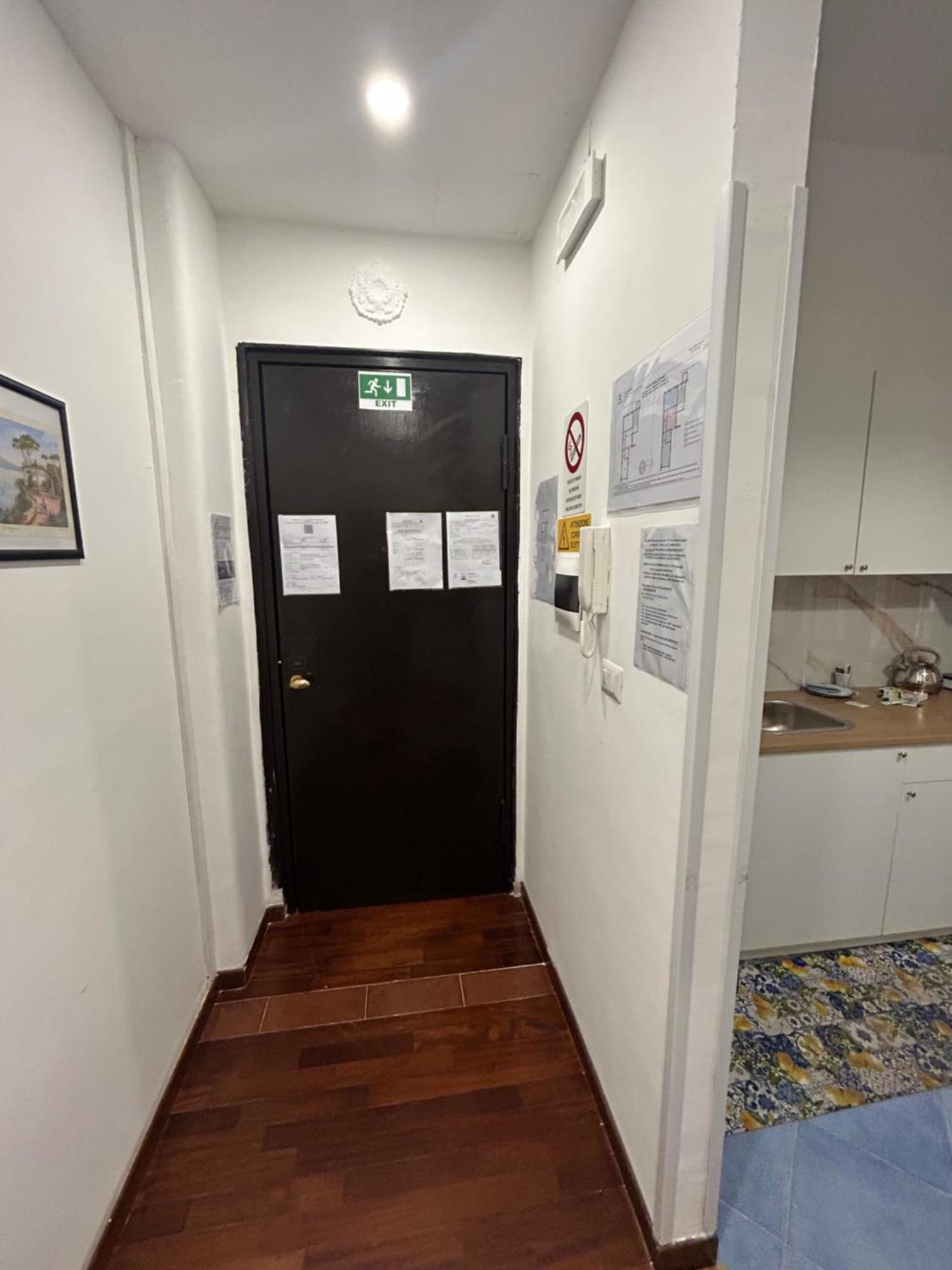 Exe Napoli Stadium Apartment Bagian luar foto